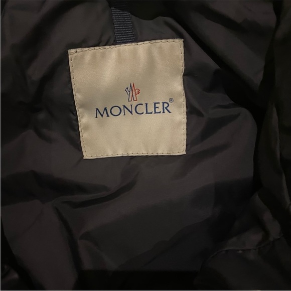 Black Moncler Jacket - Picture 8 of 10